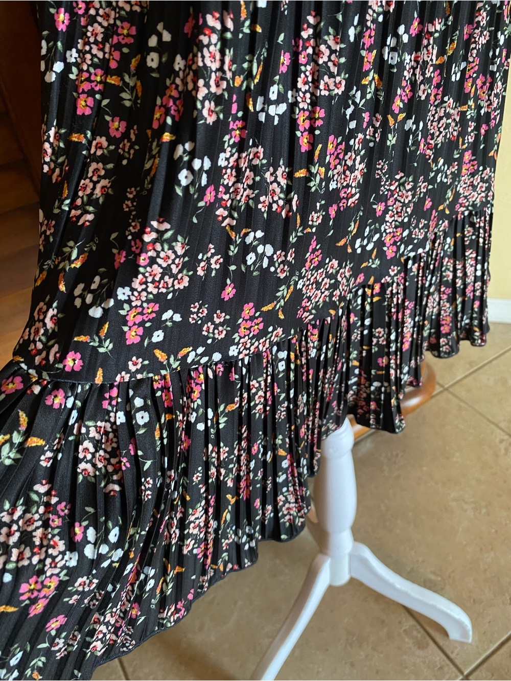 LOFT Black Pleated Midi Skirt with Pink & White Floral Print - Picture 2 of 6
